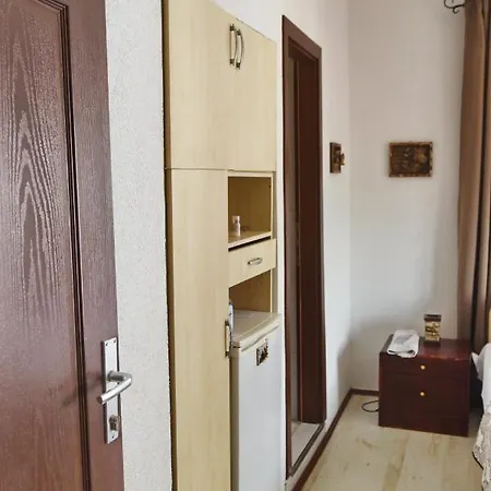Apartment Eke Irin