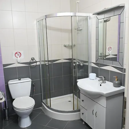 Apartment Eke Irin